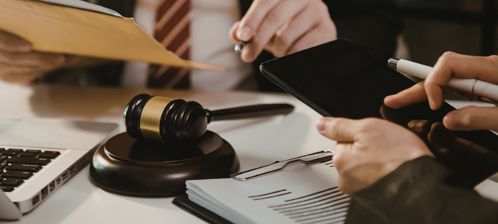 Process Serving in New Hampshire Why Hiring a Licensed Private Investigator Ensures Legal Documents Are Delivered Right